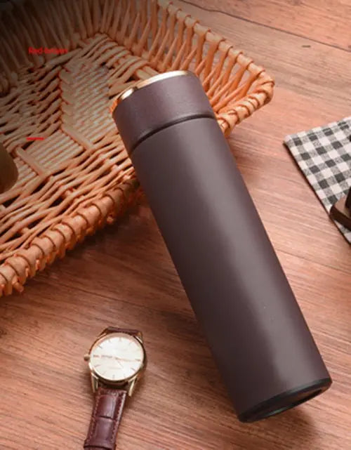 Business mug touch temperature measurement 