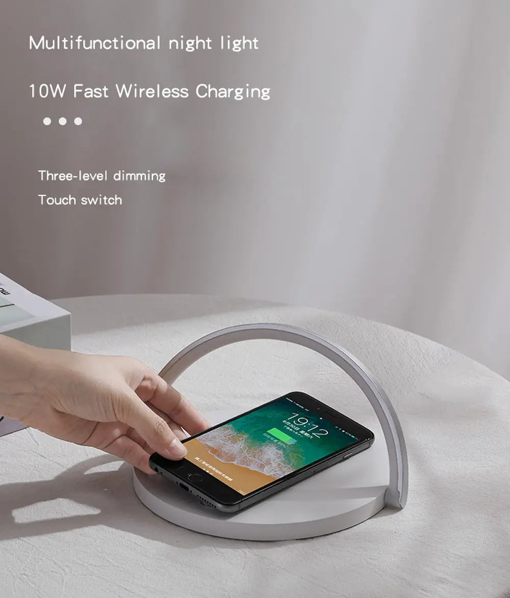 Fast Qi Wireless Charger Table Lamp 