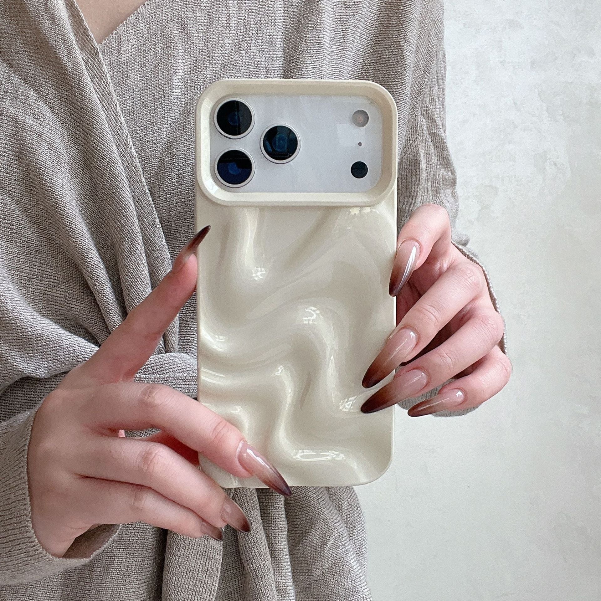 Korean-style Simple Ins Three-dimensional Water Ripple Soft Shell 