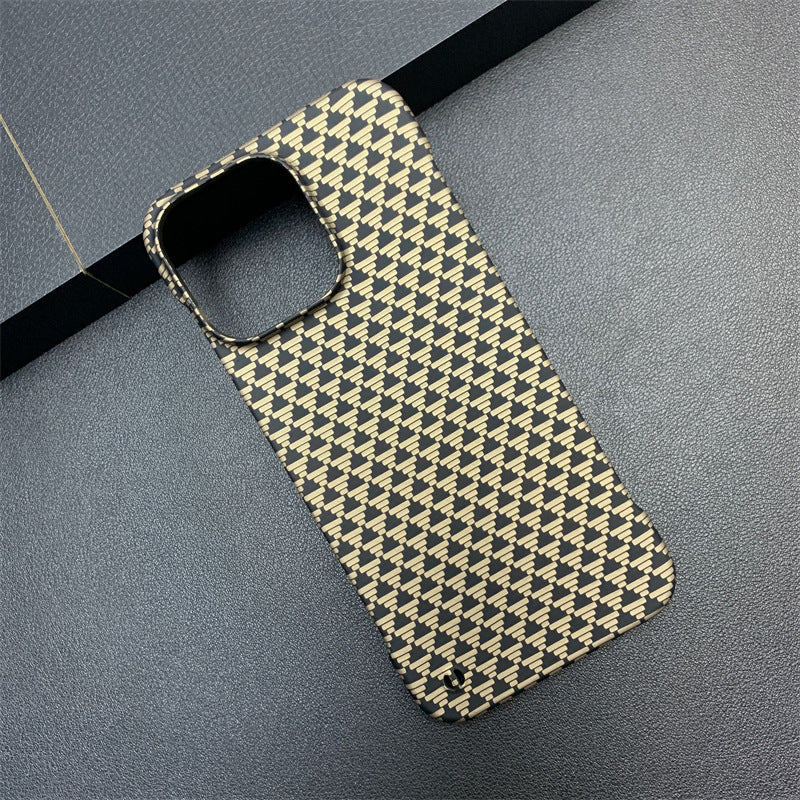 Frameless Triangle Source Pattern Ultra-thin Half Pack Phone Case 